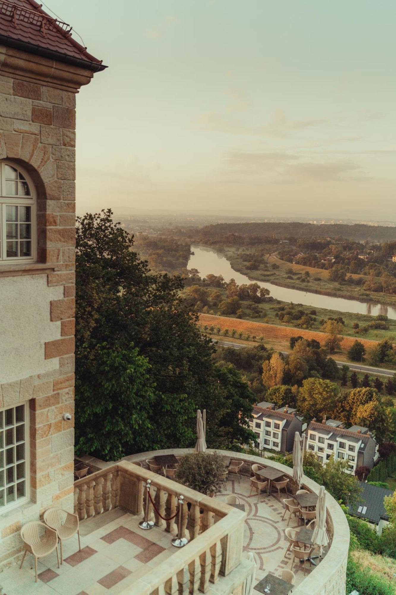 Zinar Castle Cracóvia Exterior foto